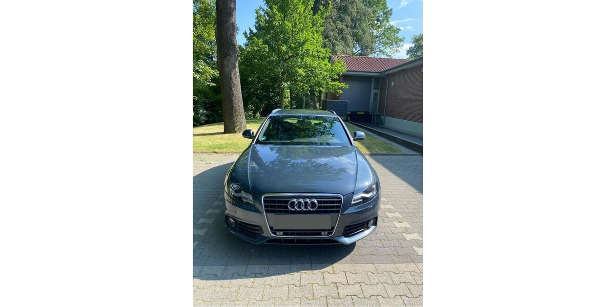 Audi A4 132.500 km 8.499 &euro; Soest 59494