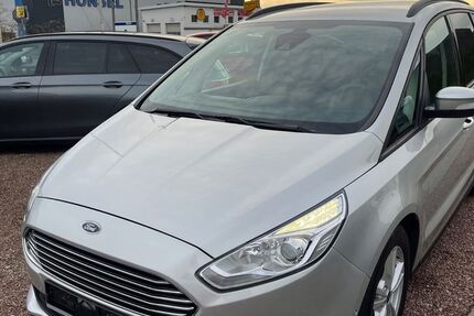 Ford Galaxy 234.695 km 8.900 € Fröndenberg 58730
