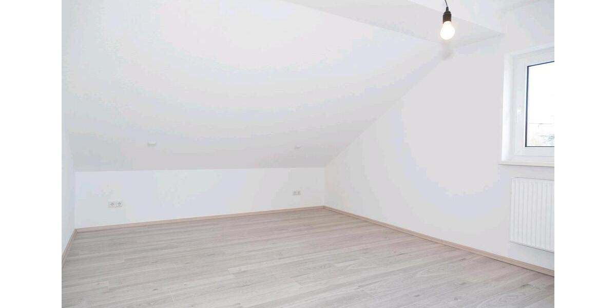 Dachgeschoßwohnung Bönen - 2 Zimmer, 76 m&sup2;, 600&euro; | Angebot:25961224