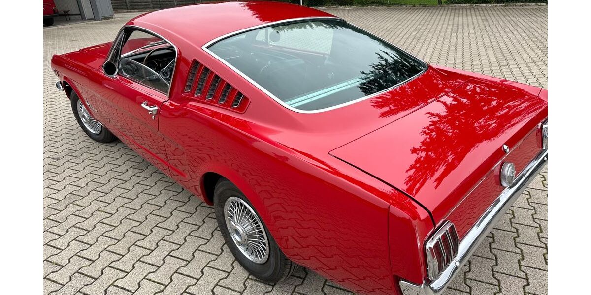 Ford Mustang 99.999 km 40.499 € Selm 59379