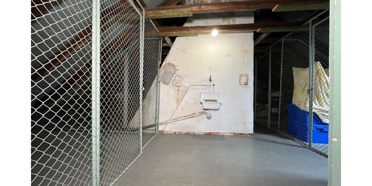 Familien aufgepasst! Geräumige 6-Zimmer-Etagenwohnung mit 2 Bädern & 2 Balkonen am Dortmund Hafen - Etagenwohnung Dortmund Innenstadt Nord | Angebot:15649683