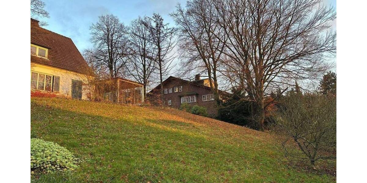 Grundstück in Top Lage zum Bebauen oder Sanieren zimmer