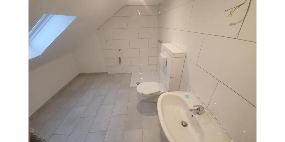 Dachgeschoßwohnung Arnsberg Rusch - 2 Zimmer, 52 m&sup2;, 420&euro; | Angebot:25444007