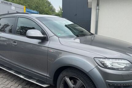 Audi Q7 296.000 km 12.990 € Münster 48157