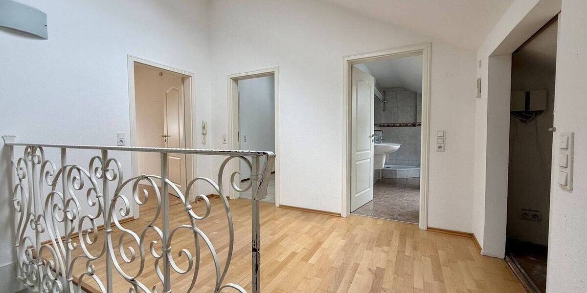 Mehrfamilienhaus, Wohnhaus Fröndenberg - 7 Zimmer, 210 m&sup2;, 339.000&euro; | Angebot:26515611