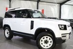 Land Rover Defender D200 90S / 6-SITZER / PANORAMA-SEITEN 69.000 km 54.777 &euro; Hamm 59077