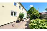 Bezugsfreie Reihenhaushälfte mit Vollausstattung, moderner Küche, Jacuzzi, Fitnessraum & Garten - Reihenmittelhaus Bönen | Angebot:26763156
