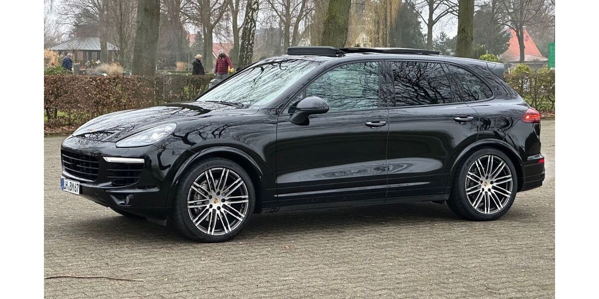 Porsche Cayenne 168.000 km 30.950 &euro; Bergkamen 59192