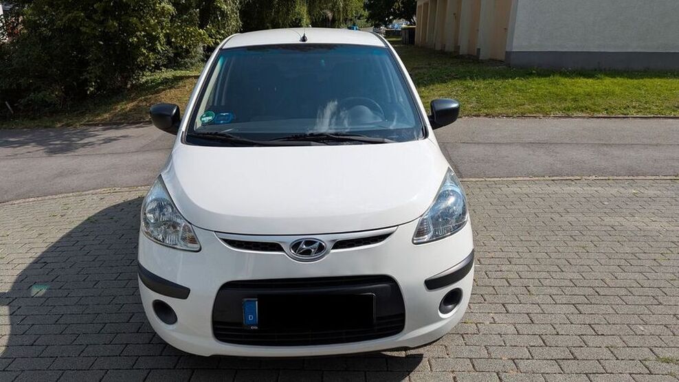 i10