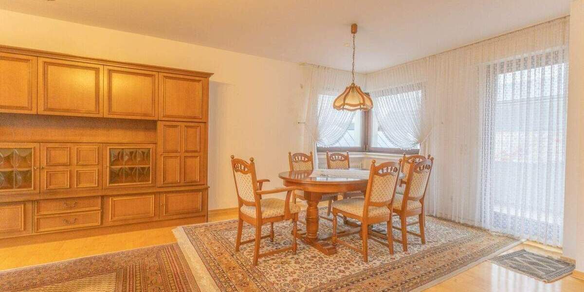 Etagenwohnung Menden Mitte - 2 Zimmer, 69 m&sup2;, 145.000&euro; | Angebot:24906128