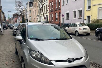 Ford Fiesta 105.833 km 3.400 &euro; Hamm 59065