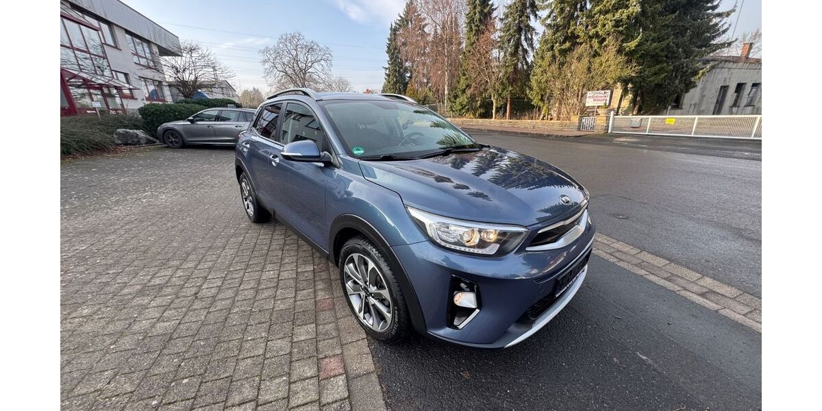 Kia Stonic 120.000 km 9.500 &euro; Unna 59427