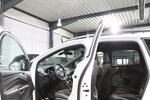 Ford Kuga ST-LINE SPORT WHITE & BLACK / XENON, LEDER 127.000 km 14.444 &euro; Hamm 59077
