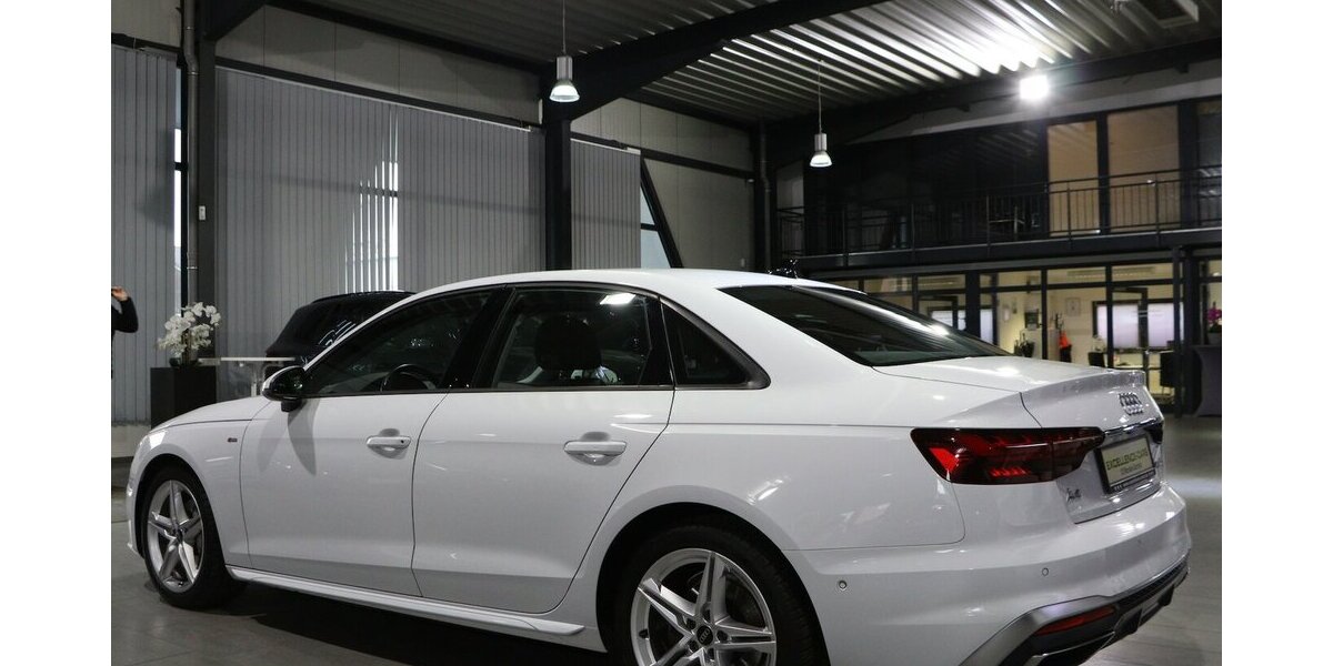 Audi A4 LIMOUSINE 40 TDI S-LINE / MATRIX-LED / 109.000 km 28.111 &euro; Hamm 59077