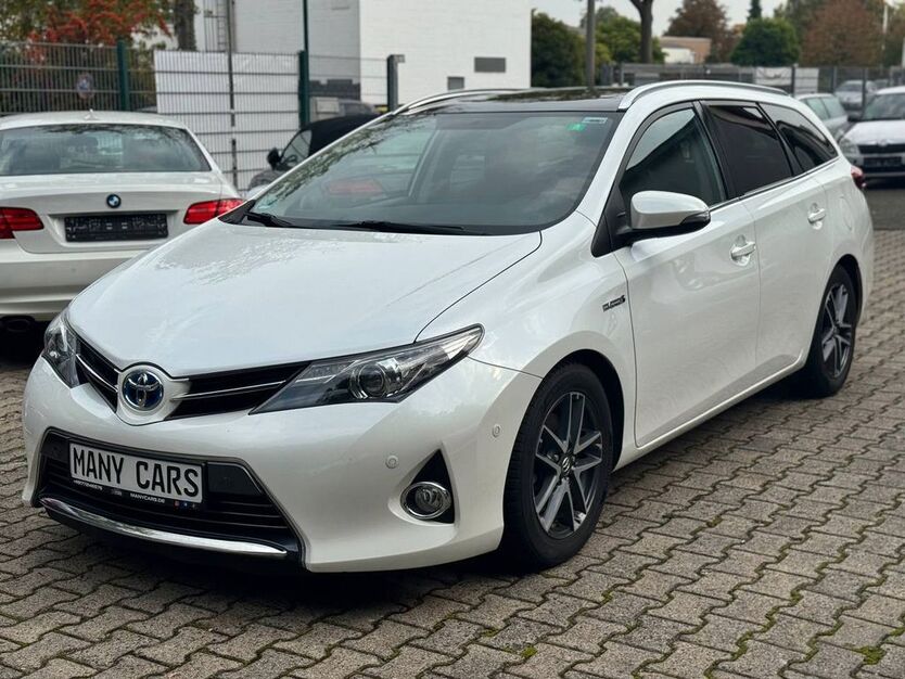 Toyota Auris 201.700 km 9.390 € Dortmund 44149