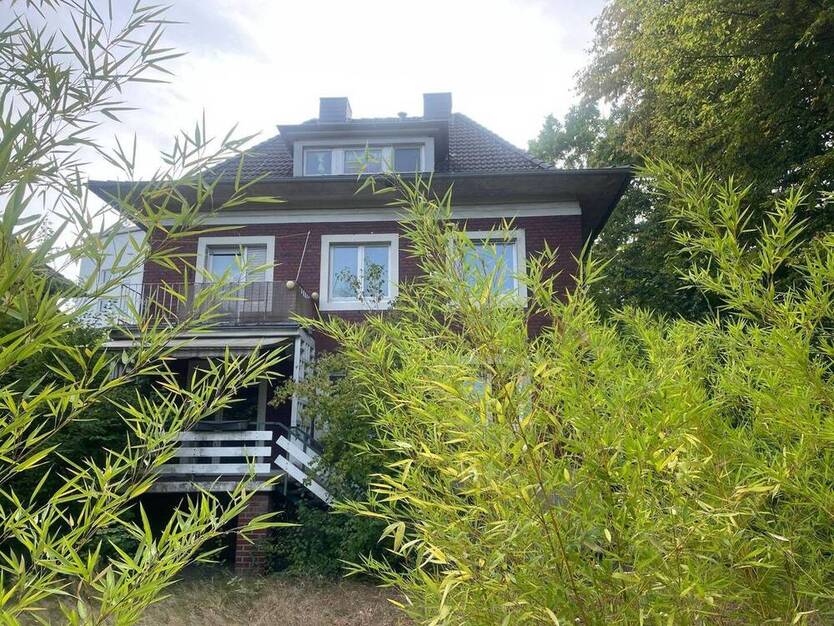 Baugrundstück mit Abrisshaus an der Piusallee zimmer