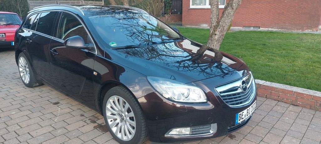 Opel Insignia 205.000 km 5.190 &euro; Ennigerloh 59320