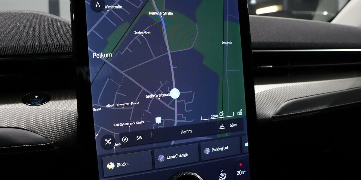 Ford Mustang Mach-E VIRTUAL+360°+NAVI+ / AHK 50.000 km 25.999 &euro; Hamm 59077