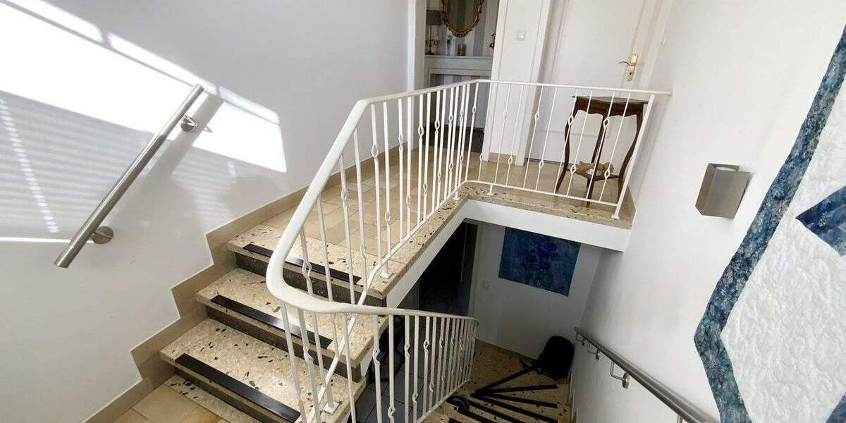 Werne-West: Einfamilienhaus mit vielfältigen Nutzungsmöglichkeiten und traumhaftem Garten 6 zimmer