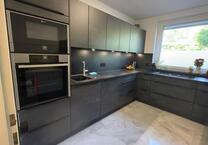 Stilvoll sanierte 3-Zimmer-Wohnung mit Balkon und Stellplatz – 10