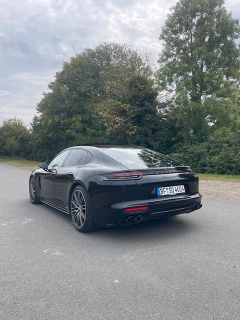 Porsche Panamera 145.000 km 65.450 € Möhnesee 59519