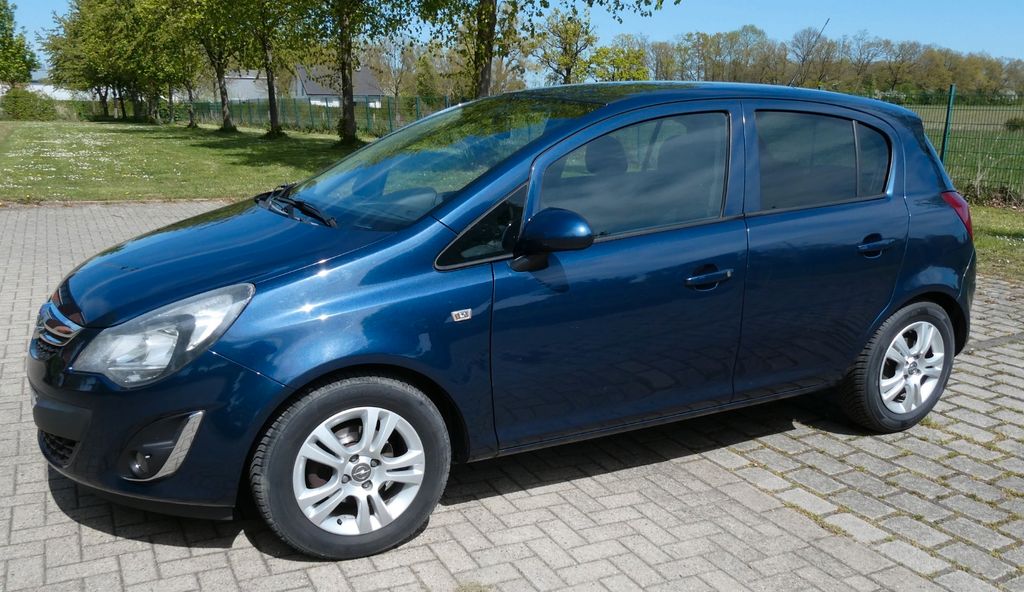 Opel Corsa 112.000 km 5.100 &euro; Lippetal 59510