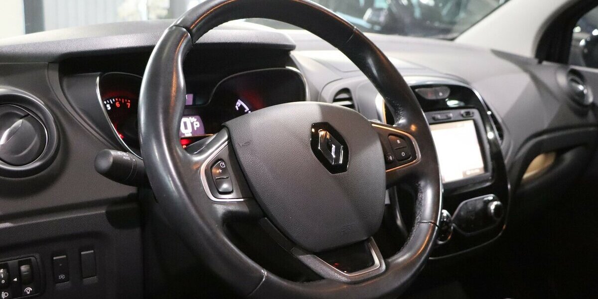 Renault Captur 1.2 TCE ENERGY INTENS / AUTOMATIK / LED 58.000 km 14.333 &euro; Hamm 59077