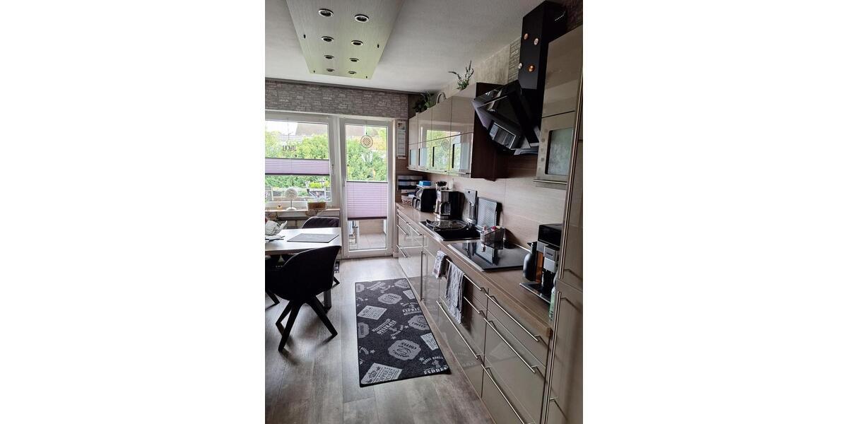 Sonnige Wohnung Nähe Markt Frisch Renoviert 3.5 zimmer