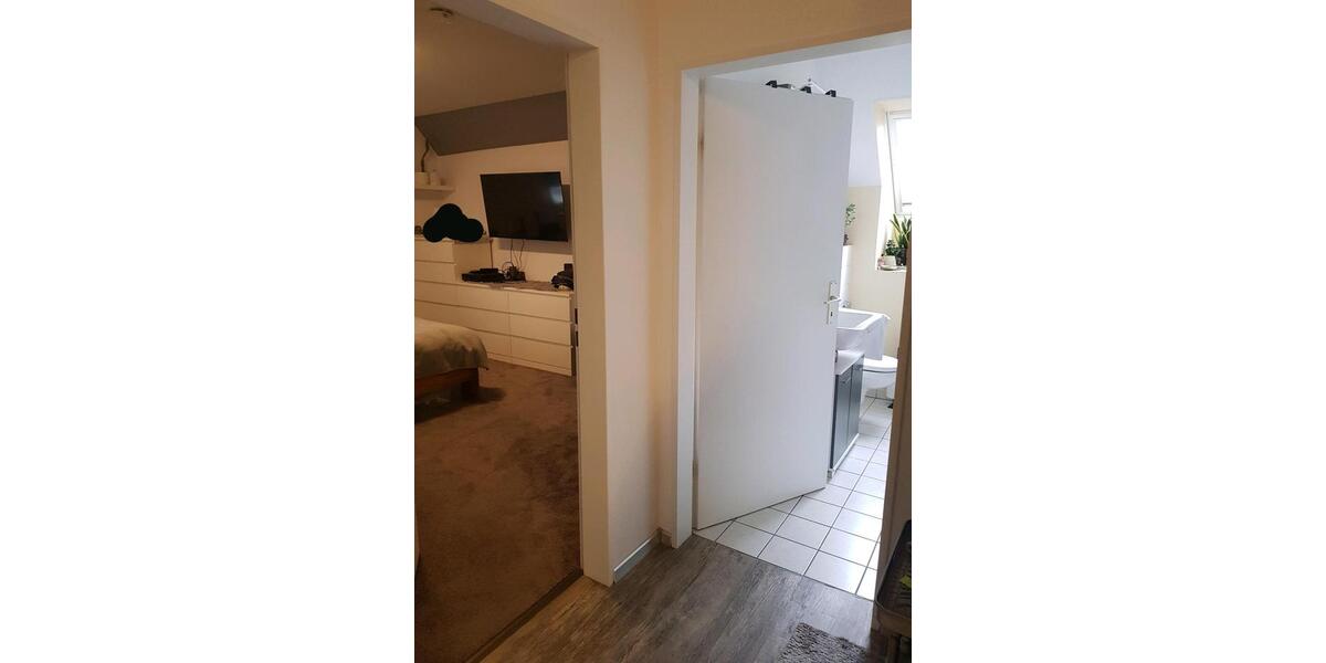 Dachgeschoßwohnung Soest - 3 Zimmer, 77 m&sup2;, 1.058&euro; | Angebot:26305501