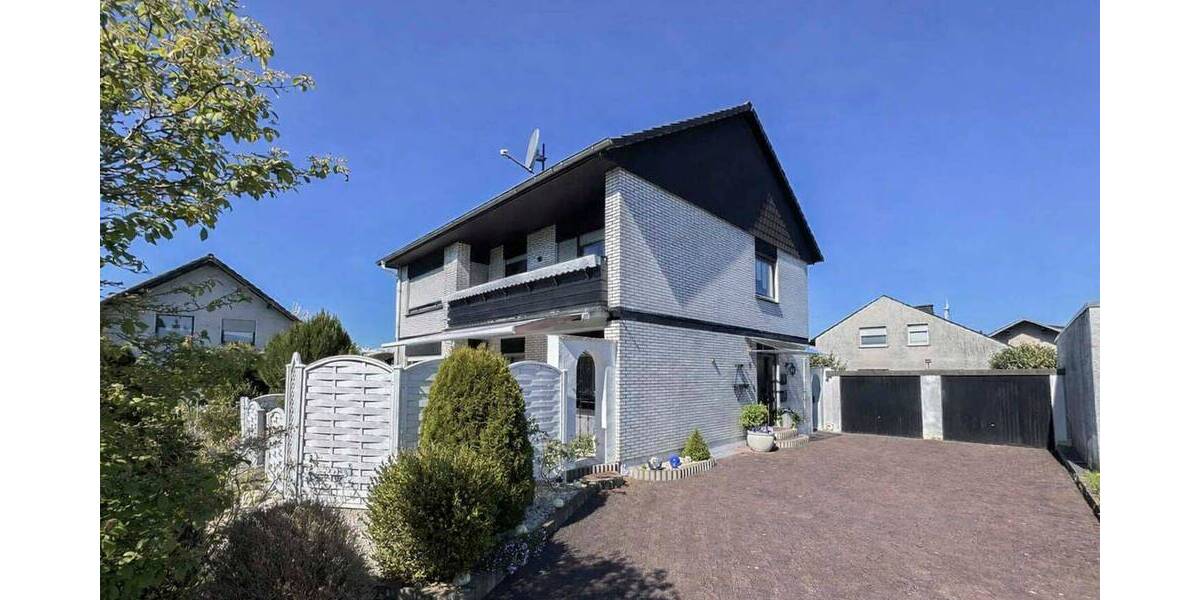 Mehrfamilienhaus, Wohnhaus Ense Bremen - 8 Zimmer, 152 m&sup2;, 395.000&euro; | Angebot:26423759