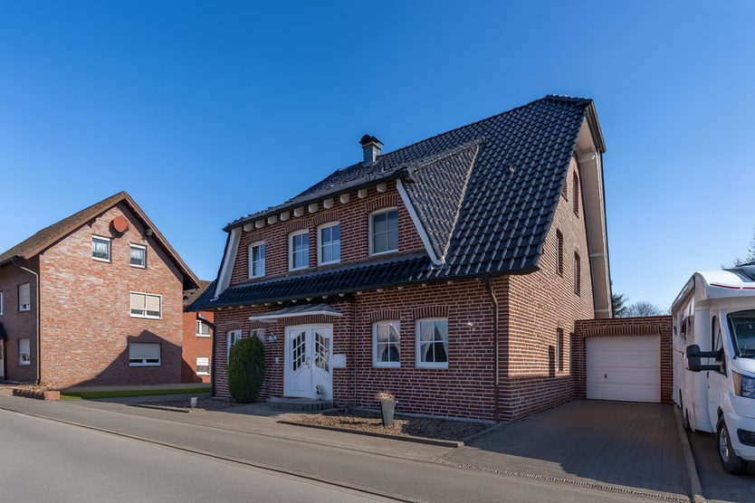 Haus zum Kaufen in Selm 619.000 € 291 m²