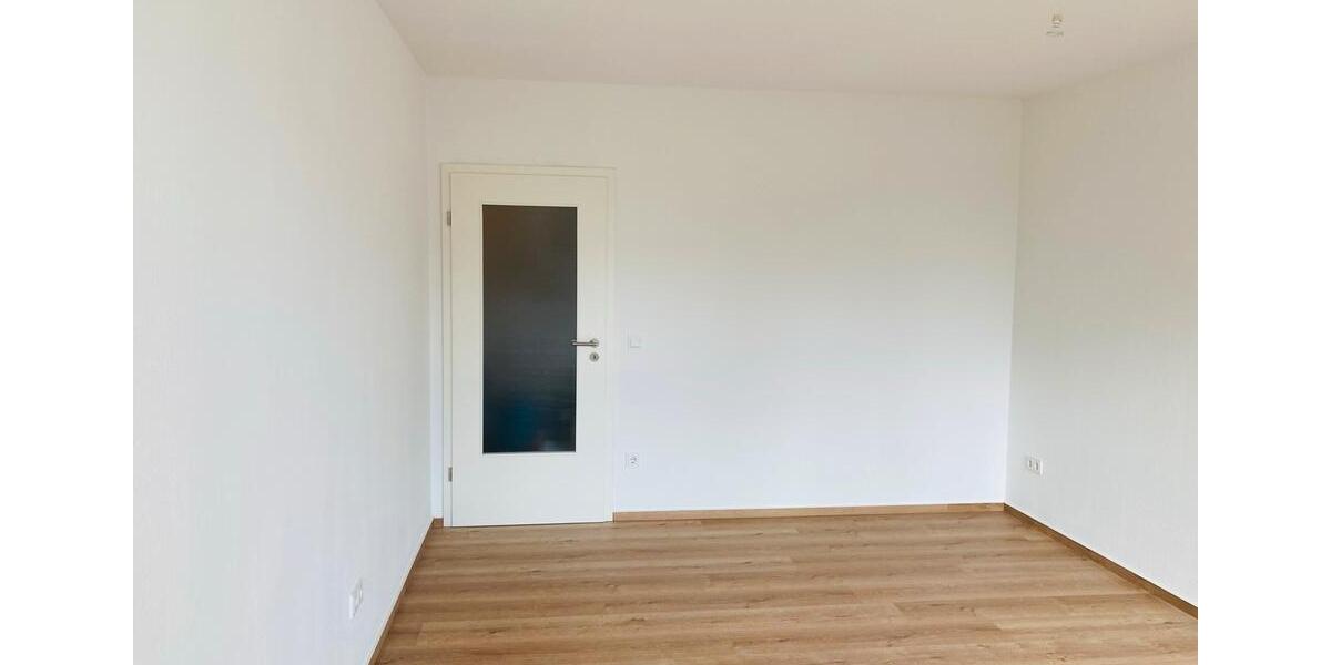 Kernsanierte 3-Zimmer EG-Wohnung mit Fußbodenheizung und Balkon 3 zimmer