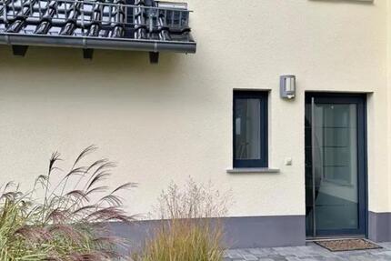 Großzügige 5-Zimmer Wohnung mit eigener Terrasse und Garten 5 zimmer