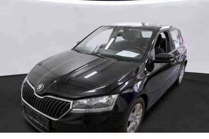 Skoda Fabia 126.776 km 10.777 € Hamm 59075