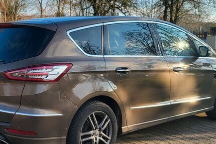 Ford S-Max 94.500 km 22.900 &euro; Ense 59469