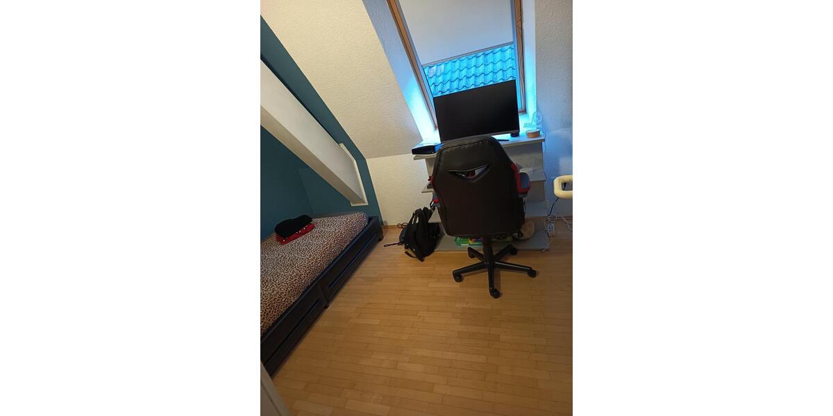Dachgeschoßwohnung Werne - 4 Zimmer, 110 m&sup2;, 1.100&euro; | Angebot:24849646