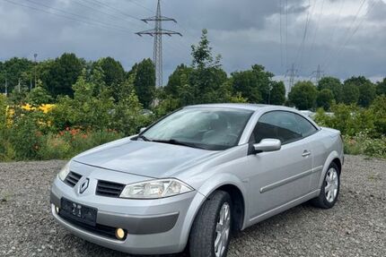Renault Megane 201.000 km 2.699 &euro; Unna 59423