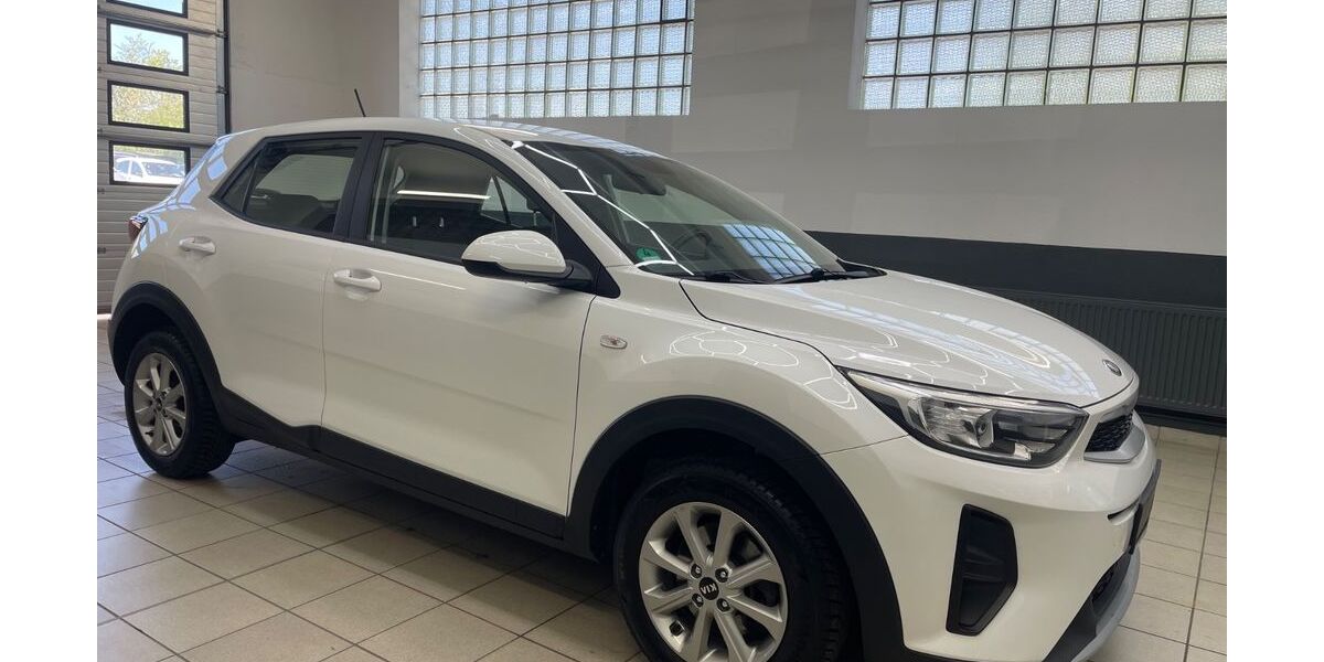 Kia Stonic 131.439 km 11.300 &euro; Kamen 59174