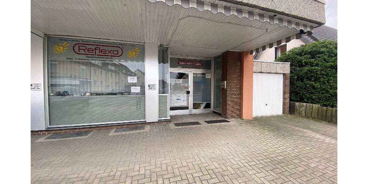 Ebenerdige Laden- Lagerfläche mit PKW-Stellplätzen und Schaufenster 2 zimmer