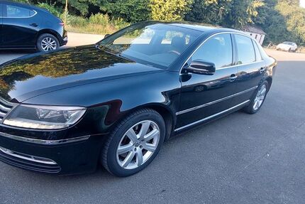 VW Phaeton