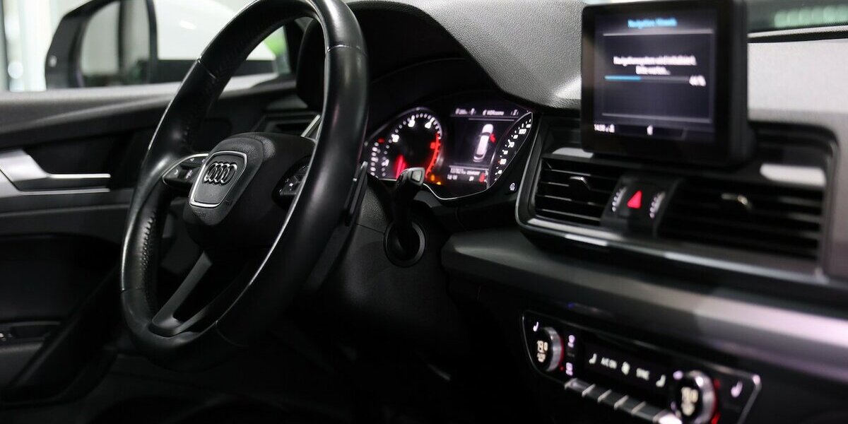 Audi Q5 40 TDI QUATTRO ULTRA / LED, VOLL-LEDER, NAVI+ 137.000 km 23.995 &euro; Hamm 59077