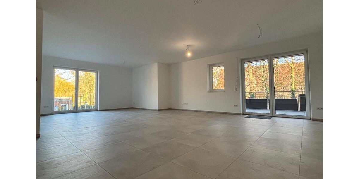 Grosszügige 3-Zimmer Wohnung mit Balkon in zentraler ruhiger Lage 3 zimmer