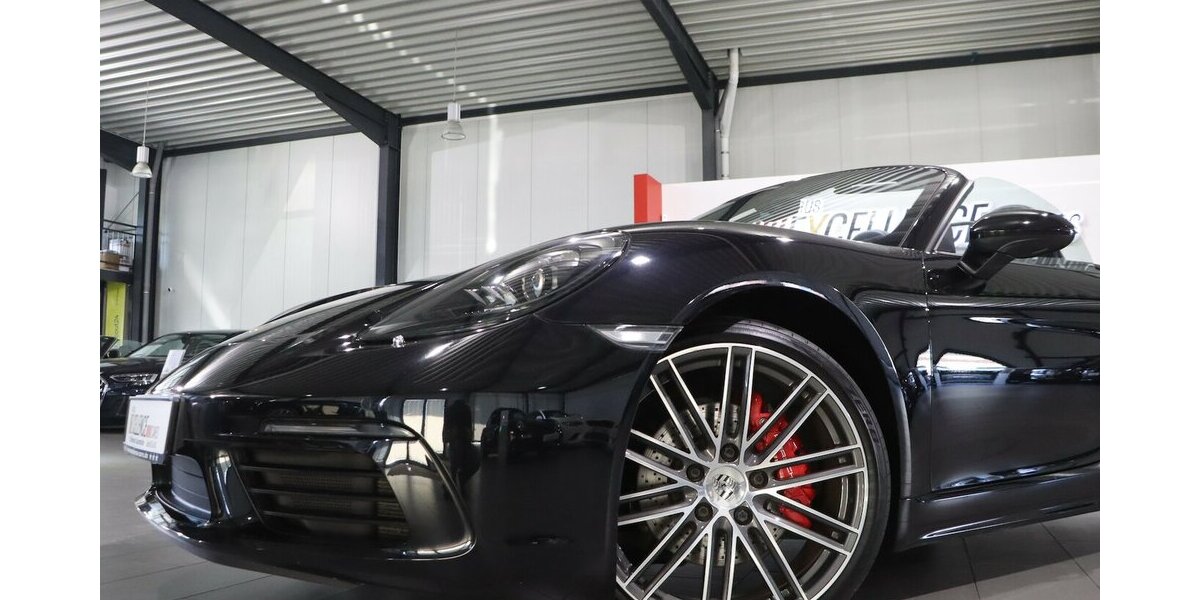 Porsche Boxster 718 S SPORT-CHRONO-PLUS / BOSE / 20-ZOLL 55.000 km 59.911 € Hamm 59077