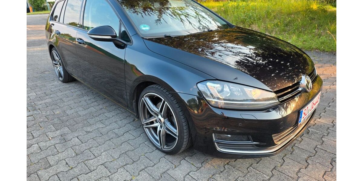 VW Golf 222.000 km 6.500 &euro; Möhnesee 59519