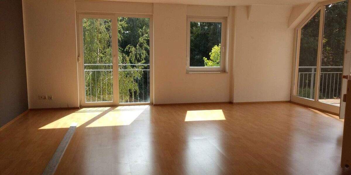 Schöne helle 3,5-Zimmer-Wohnung mit Balkon und TG-Stellplatz in zentraler Lage in Unna zu verkaufen 3 zimmer