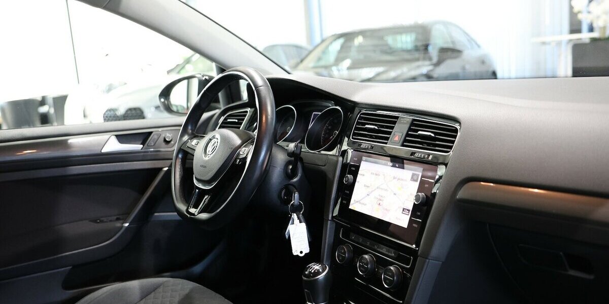 VW Golf VII 1.5 TSI BMT JOIN SPORT / STANDHEIZUNG 117.000 km 14.777 &euro; Hamm 59077