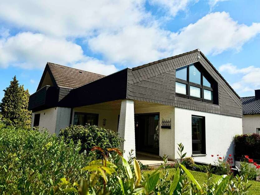 Haus zum Kaufen in Iserlohn 429.000 € 171.28 m²