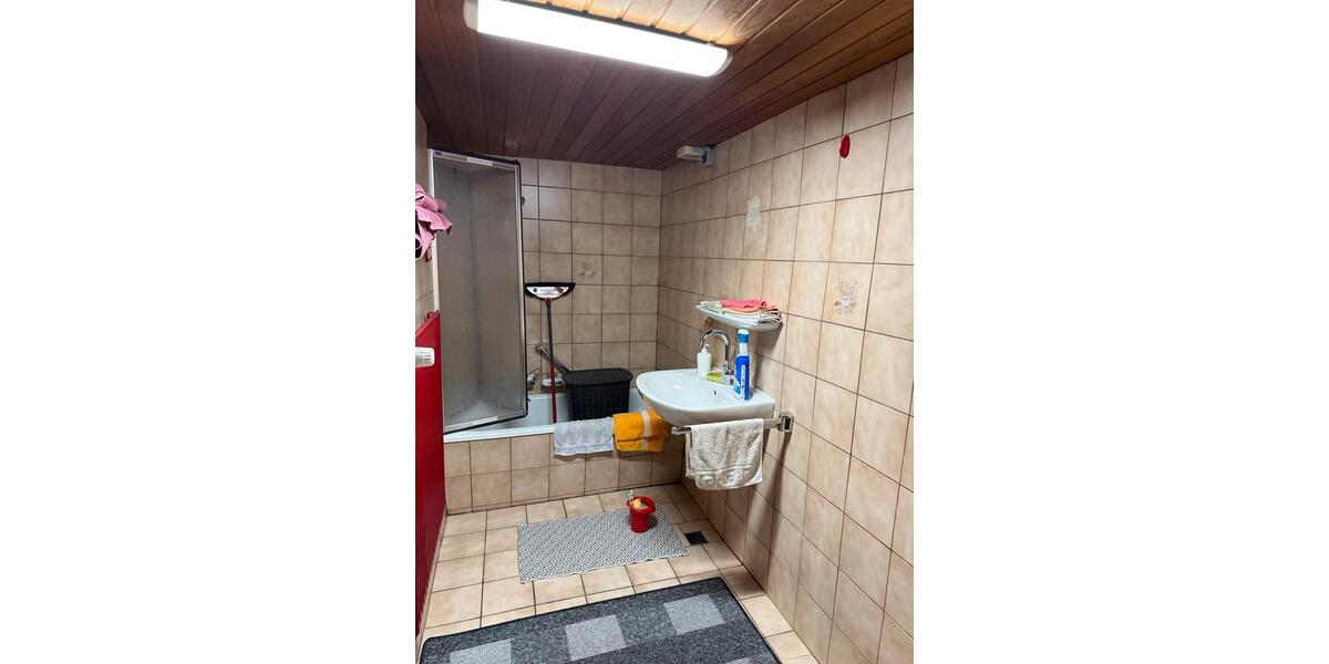 Reihenhaus Hamm Herringen - 2 Zimmer, 80 m&sup2;, 200.000&euro; | Angebot:27191578