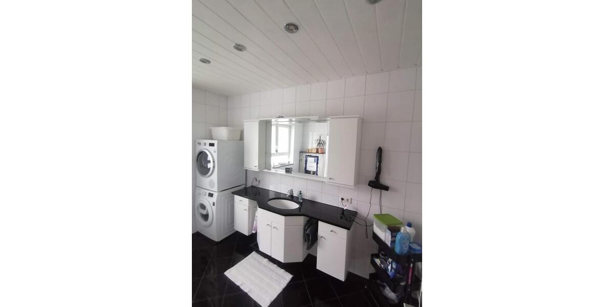 Sehr schönes Zweifamilienhaus in Sendenhorst-Albersloh 8 zimmer