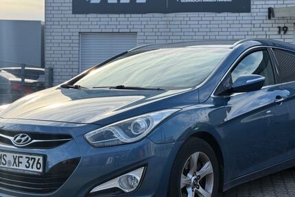 Hyundai i40 196.000 km 4.200 € Münster 48165